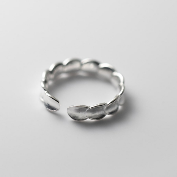 925 Sterling Silver Geometric Minimalist Band Ring - Picture 3 of 4